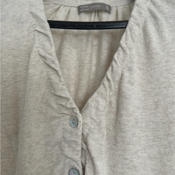 Zara sweater. Medium. - Picture 2 of 8